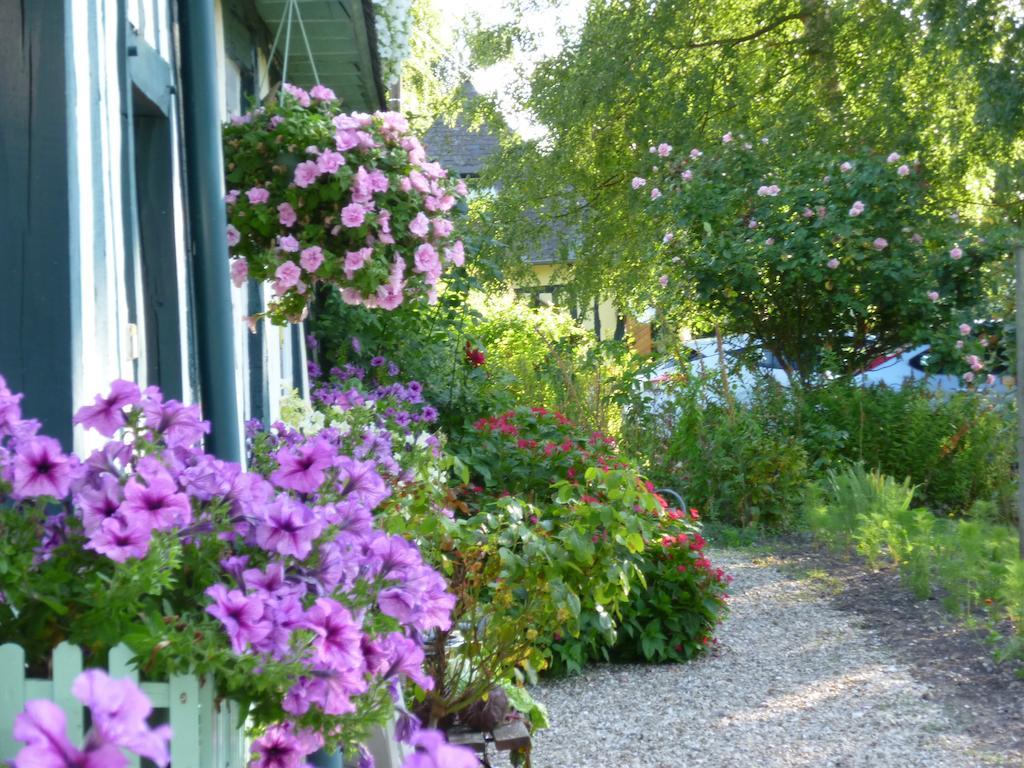 Bed and Breakfast Chambre D'Hotes Au Fil De L'Eau Jumièges Exterior foto