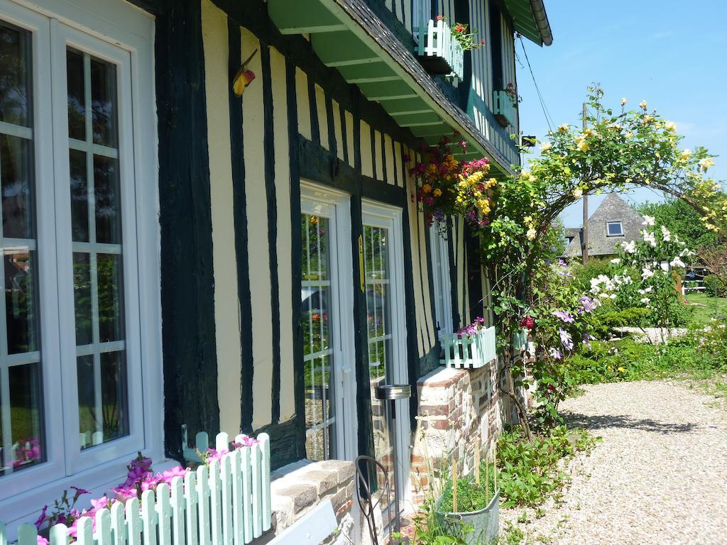 Bed and Breakfast Chambre D'Hotes Au Fil De L'Eau Jumièges Exterior foto