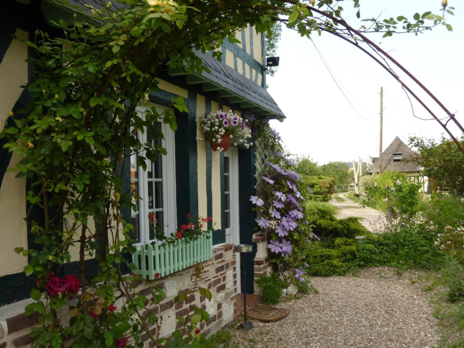 Bed and Breakfast Chambre D'Hotes Au Fil De L'Eau Jumièges Exterior foto