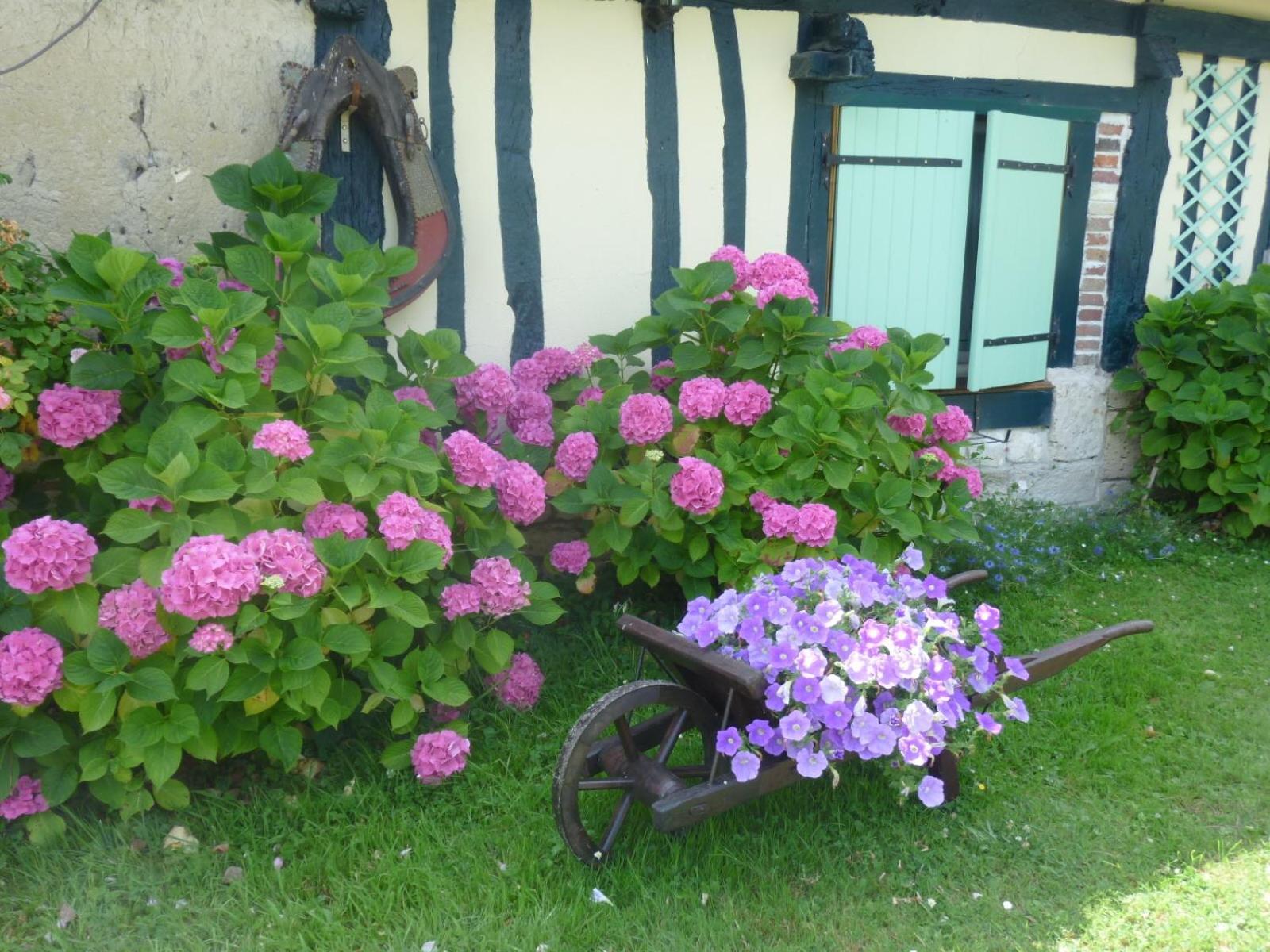 Bed and Breakfast Chambre D'Hotes Au Fil De L'Eau Jumièges Exterior foto