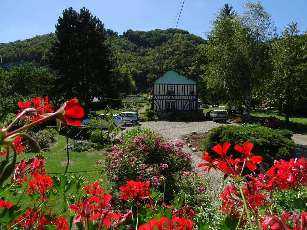 Bed and Breakfast Chambre D'Hotes Au Fil De L'Eau Jumièges Exterior foto