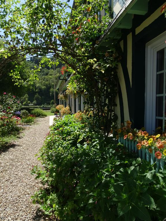 Bed and Breakfast Chambre D'Hotes Au Fil De L'Eau Jumièges Exterior foto