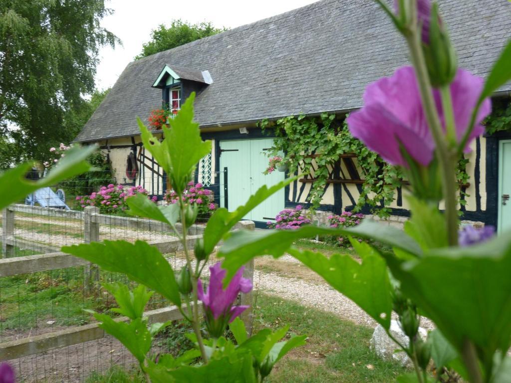 Bed and Breakfast Chambre D'Hotes Au Fil De L'Eau Jumièges Exterior foto